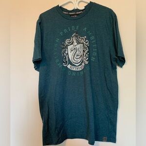🌼TEES AND TANKS 3 FOR 25$🌼 Harry Potter Graphic Tee
